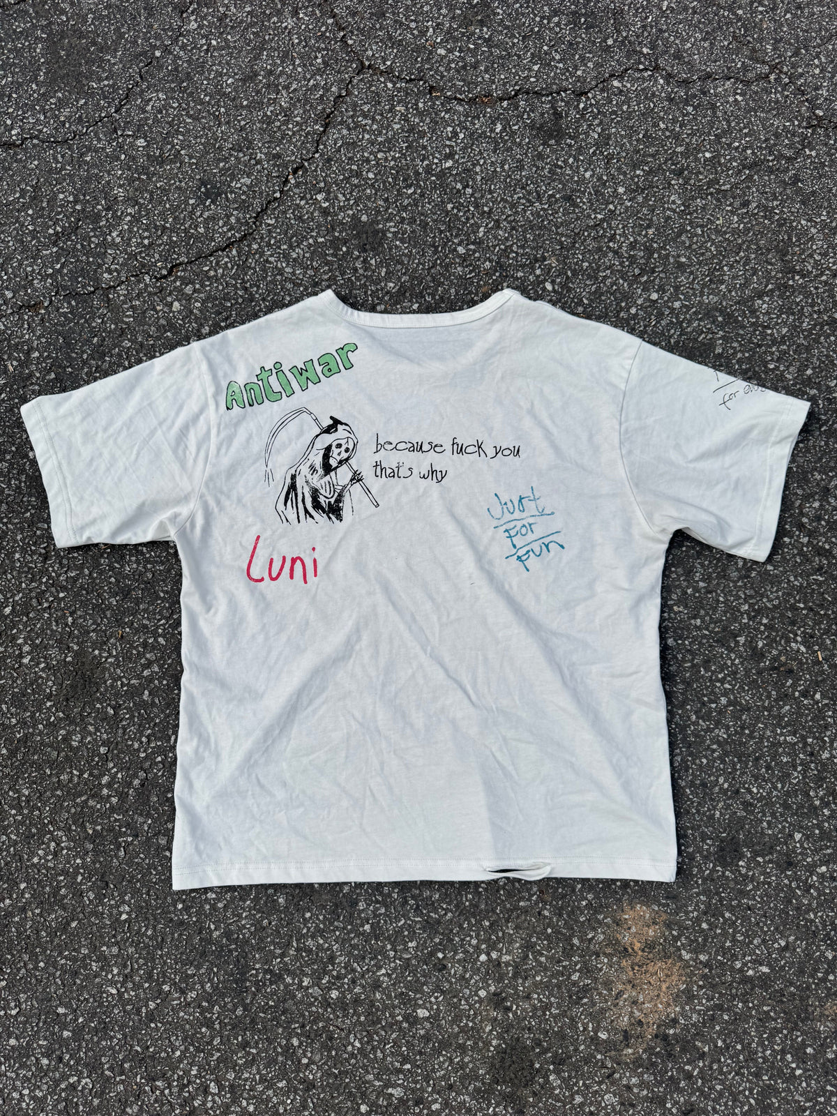 “IDC” WHITE TEE