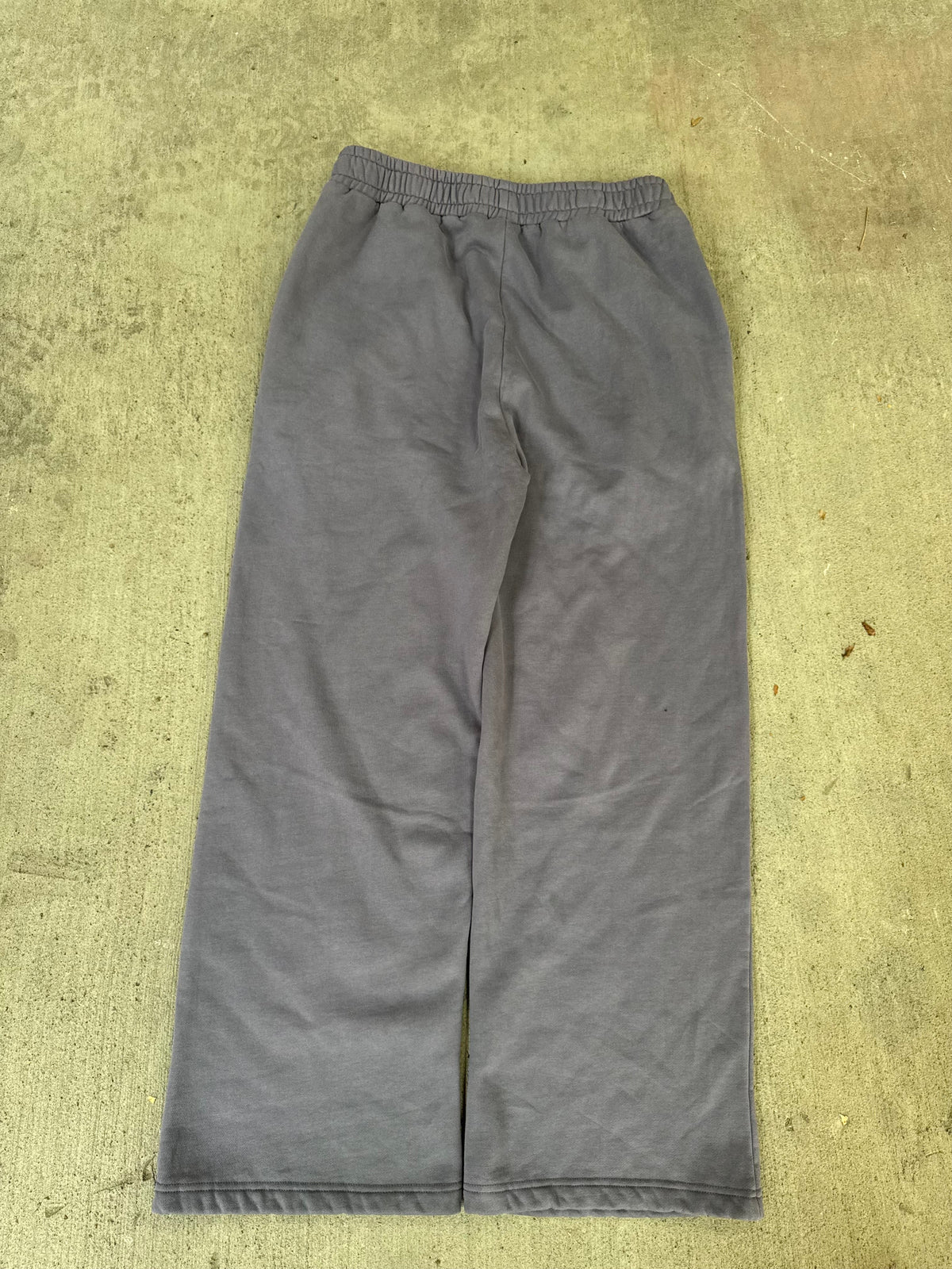 LUNI “WOLF” GREY SWEATS