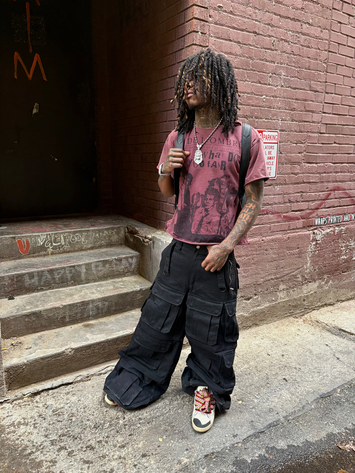 LUNI “LIAR” DISTRESSED TEE