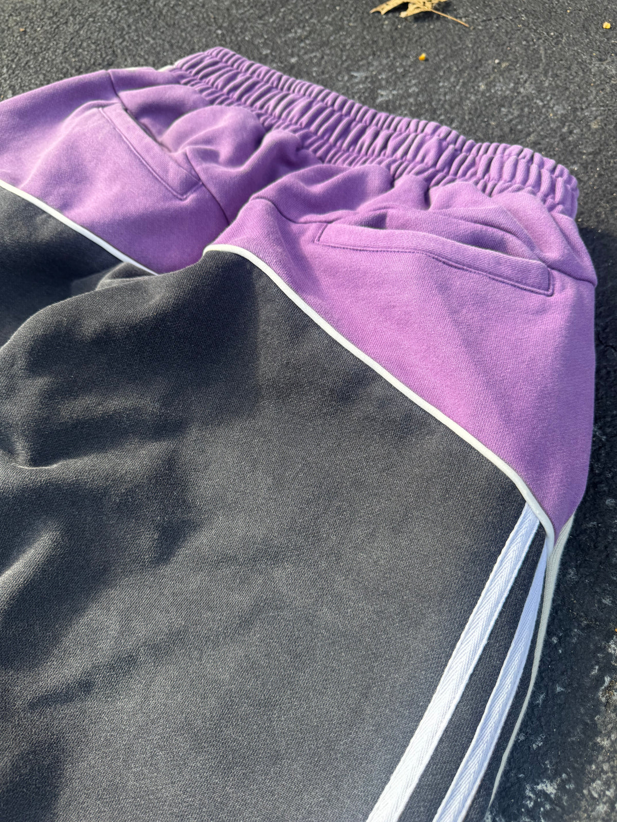 LUNI “TRI” MULTI COLOR SWEATS